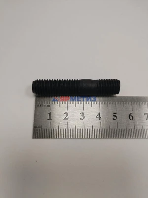 Шпилька 10х1,5х35мм приемной трубы Волга арт. 291800-пФото