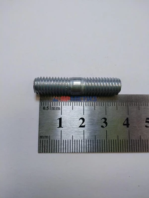 Шпилька 8х20х1,25мм крышки помпы арт. 00001-0035433-218фото