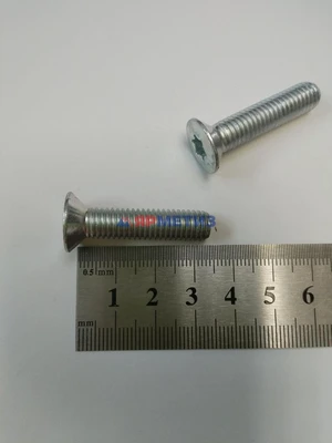 Винт 8х35мм TORX потай замка двери Приора арт. 21080-6105266-108фото