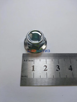 Гайка 10х1,5мм самоконтрящаяся, с фланцем, оцинкованная, кл. пр. 8 DIN 6927 арт. 6927-10-15-80