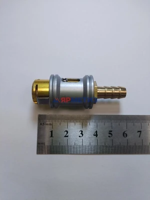 Наконечник быстросъемный для подкачки шин 8 мм елочка