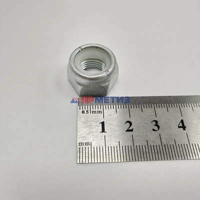 Гайка 12х1,25мм с нейлоновым кольцом (12мм) арт. 00001-0061051-118