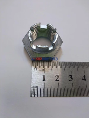 Гайка 18х1,5мм корончатая оси нижних рычагов 2123 арт. 21214-2904124-008