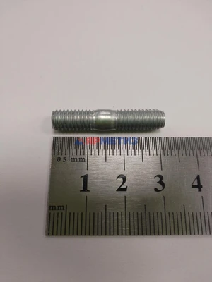 Шпилька 6х1х18мм крепления клапанной крышки 2101 арт. 00001-0035410-218