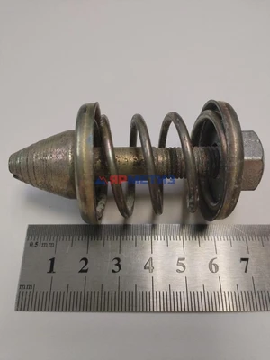 Винт капота 2108 в сборе (108/1)