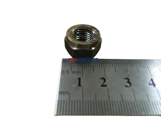 Гайка регулировки клапанов 2101 (рокера)