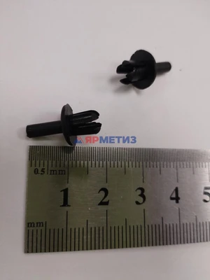 Клипса С374 держатель обшивки (папа-мама)