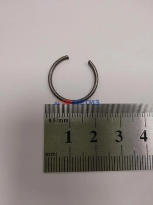 Кольцо стопорное поршневого пальца Приора (515/4)